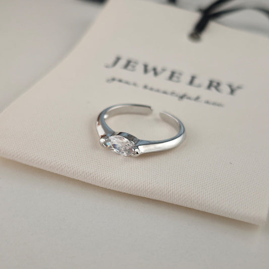 Aya Sterling Ring | White Gold 16k